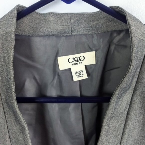 Cato Woman Grey Blazer w/ Ruched Sleeves - Picture 7 of 7